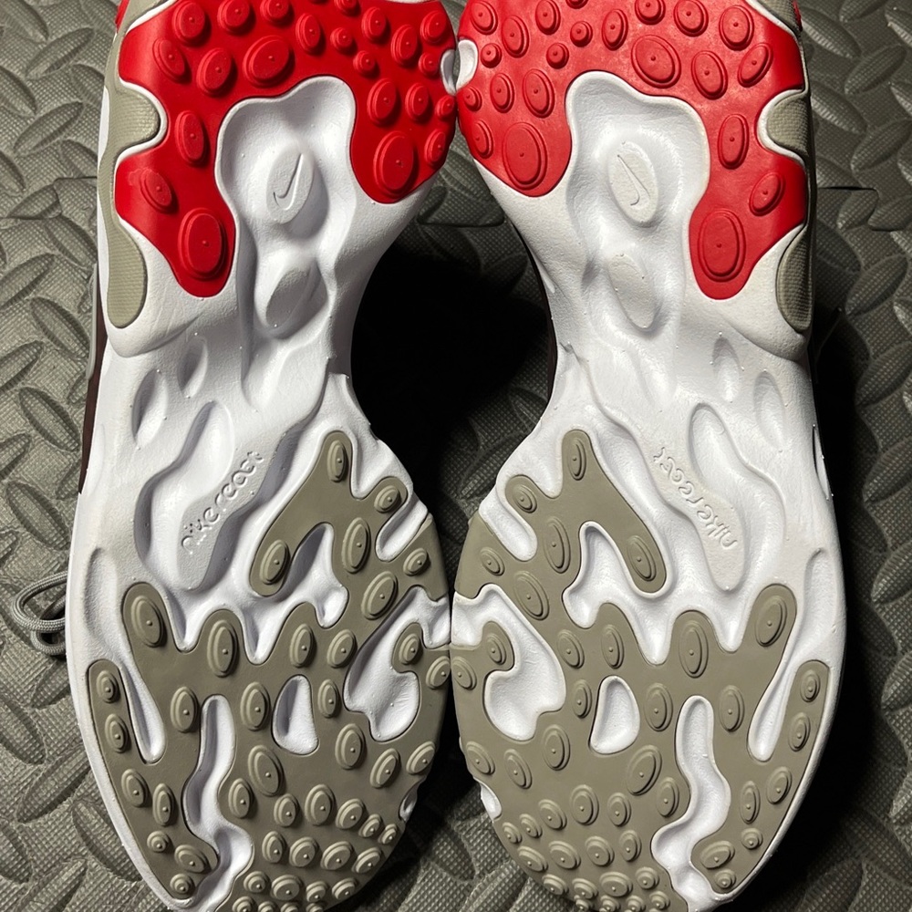 NIKE REACT PRESTO OHIO STATE BUCKEYES RUNNING SHOES DB3413-600 OSU MENS FB NEW - Picture 11 of 15